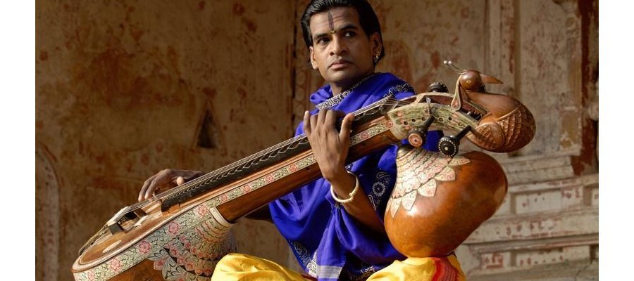 Image:Raghunath Manet : une chorégraphie qui puise dans l'Inde antique